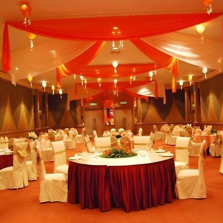Kuala Lumpur International Hotel Bagian luar foto