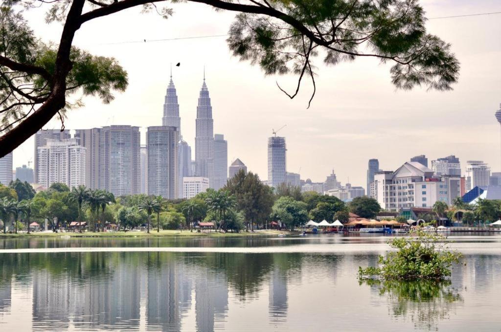 Kuala Lumpur International Hotel Bagian luar foto