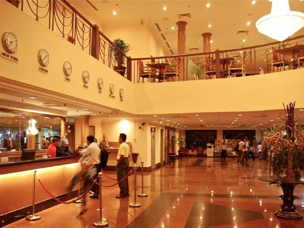 Kuala Lumpur International Hotel Bagian luar foto