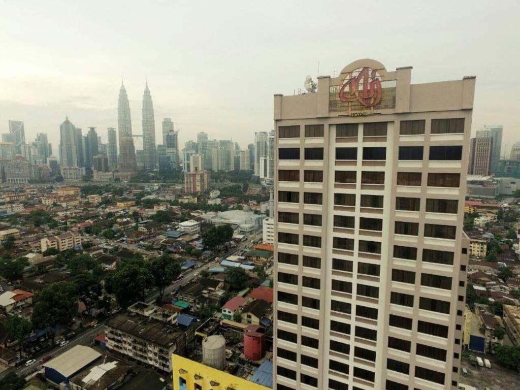 Kuala Lumpur International Hotel Bagian luar foto